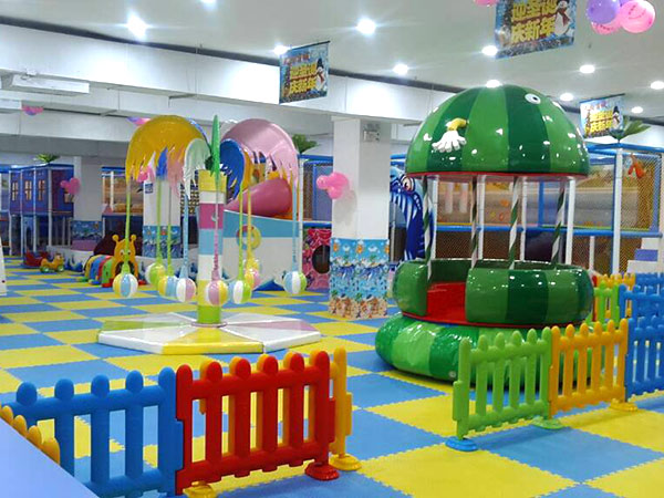 九娃儿童乐园河南店